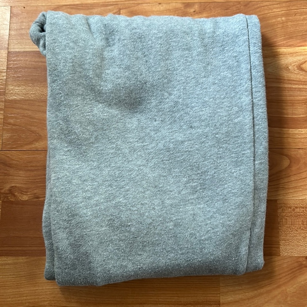 Grey brandy Melville sweatpants